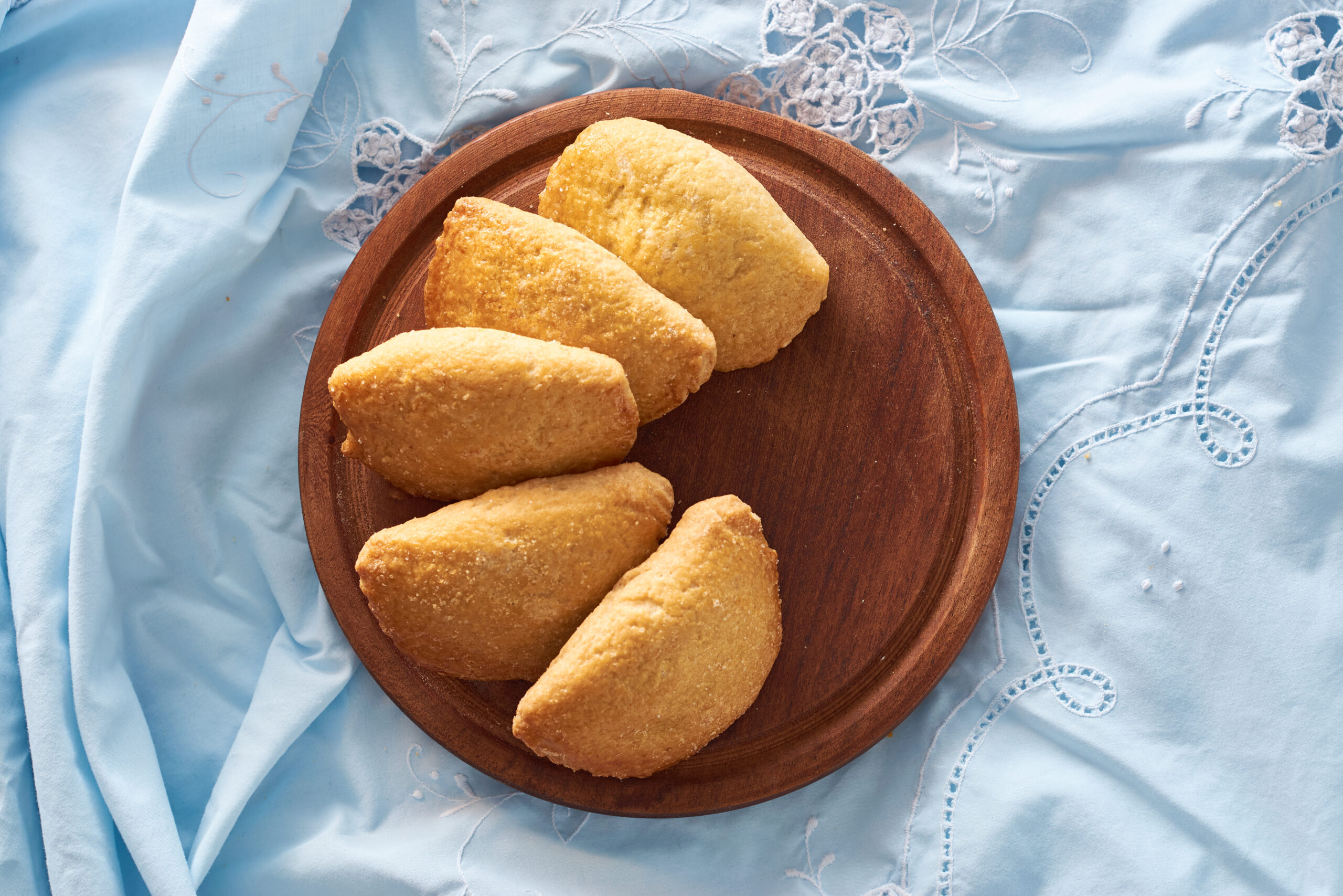 homemade stuffed dulce de leche sweet empanadas 2023 11 27 05 14 36 utc scaled